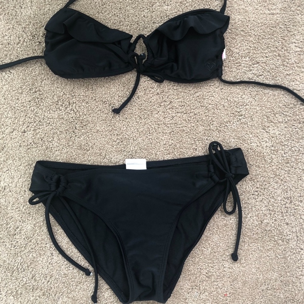 Like New, Roxy Black Small Bikini